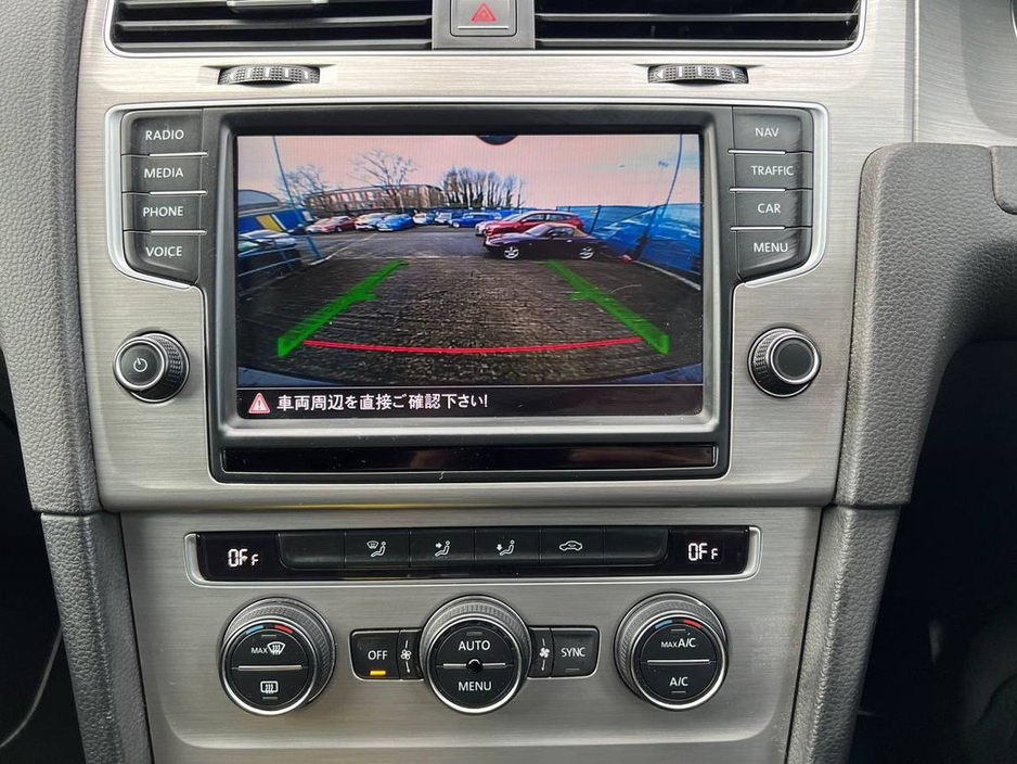 2017 Volkswagen Golf - image 7