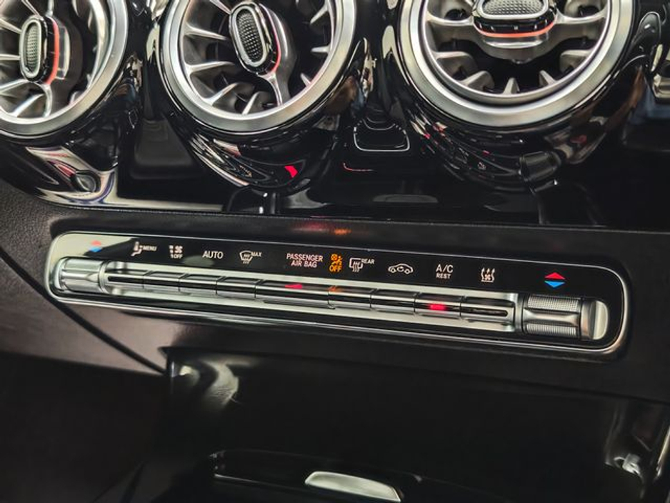 2022 Mercedes-Benz CLA Class CLA 250 E AMG LINE PREMIUM Automatic, Reversing camera €34,495