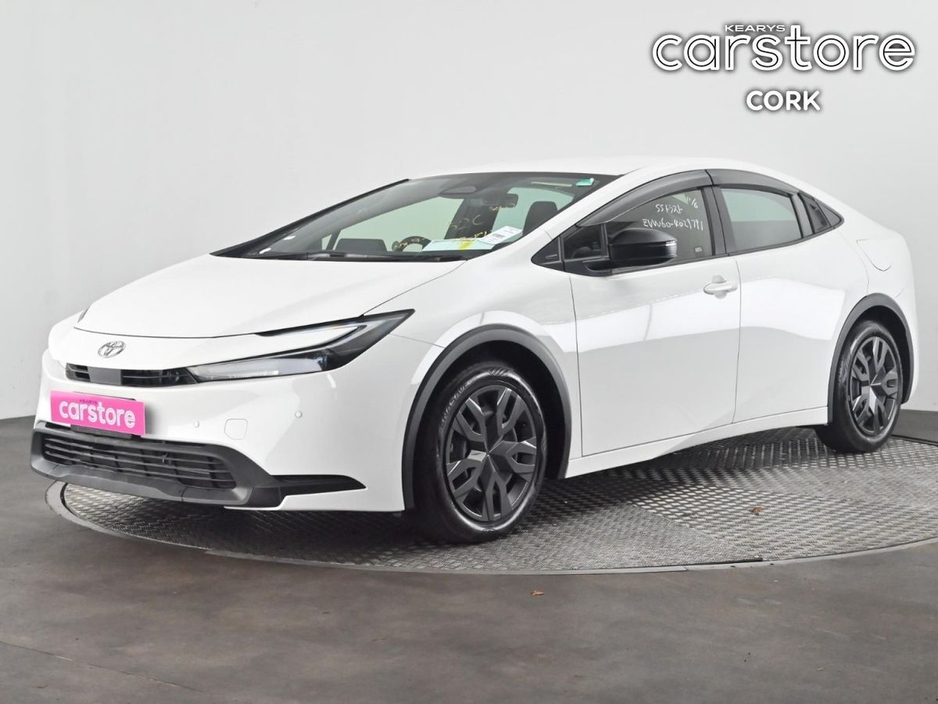 2024 Toyota Prius - image 7