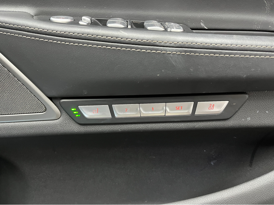 2018 BMW 7 Series €29950! 2018 BMW 740E IPERFORMANCE M-SPORT 2.0 AUTOMATIC / CRUISE CONTROL / 360° PARKING CAMERA / ELECTRIC MEMORY HEATED & MASSAGING SEATS / PANORAMIC SUNROOF / PADDLE SHIFTERS €29,950