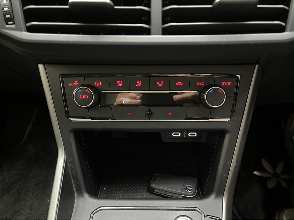 2021 Volkswagen Polo - image 15