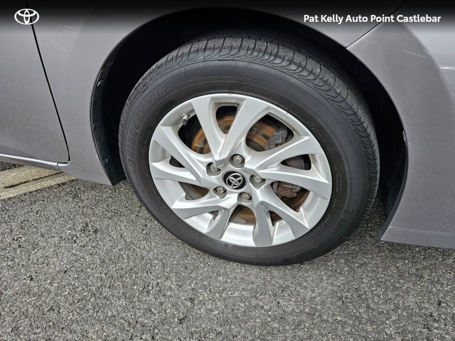 2018 Toyota Corolla - image 15