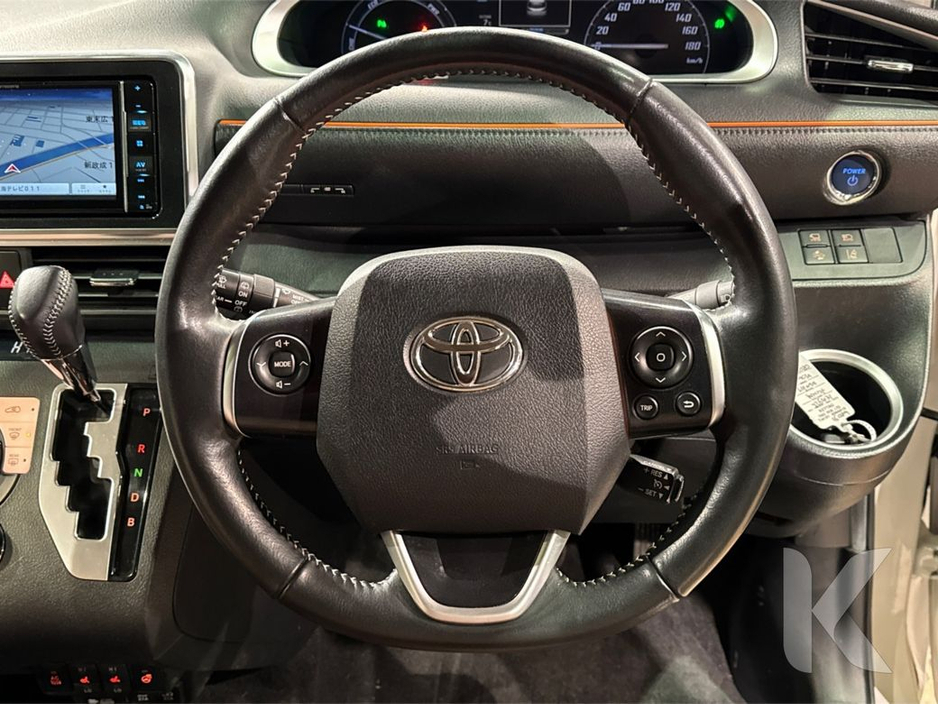 2020 Toyota Sienta 1.5L HYBRID AUTOMATIC - 7 SEATER - CRUISE CONTROL - TOYOTA SAFETY SENSE - REVERSE CAMERA €19,950