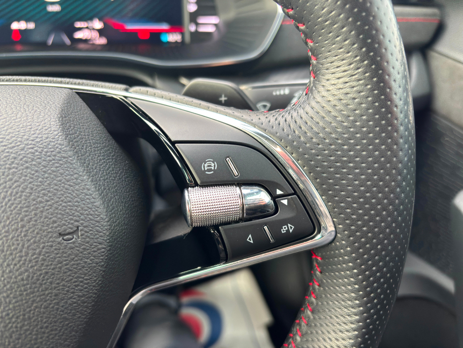 2022 Skoda Octavia vRS 2.0TDi DSG ESTATE 200HP €35,990