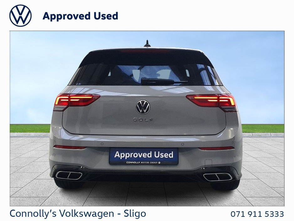 2022 Volkswagen Golf - image 14