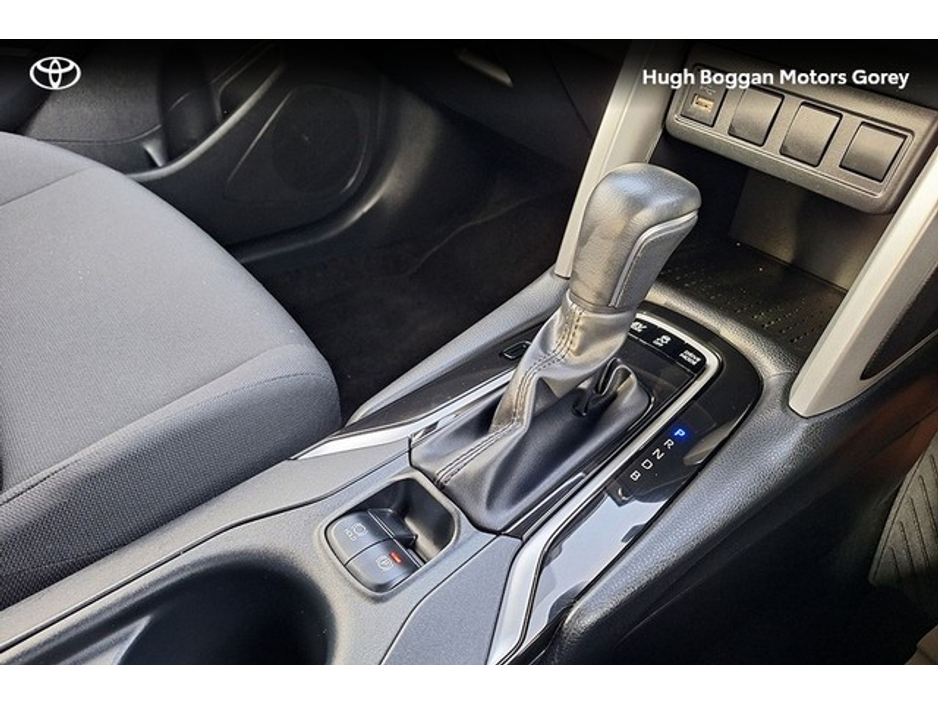 2024 Toyota Corolla Cross CROSS LUNA 1.8 €34,950