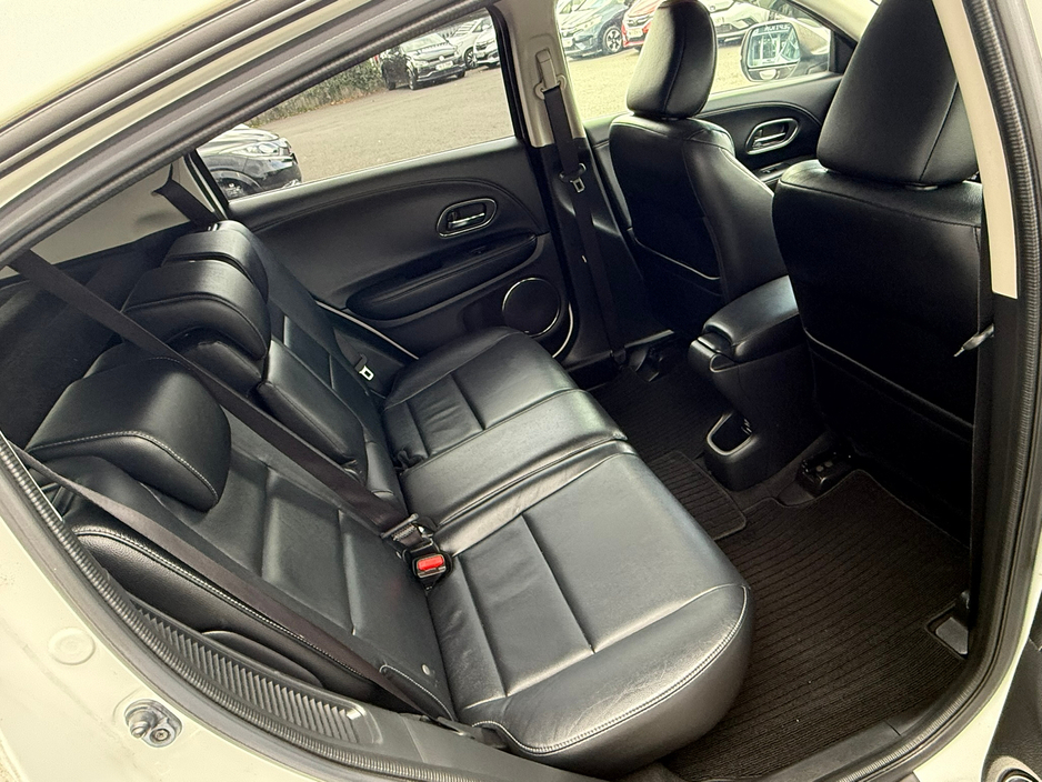 2015 Honda Vezel  €14,890