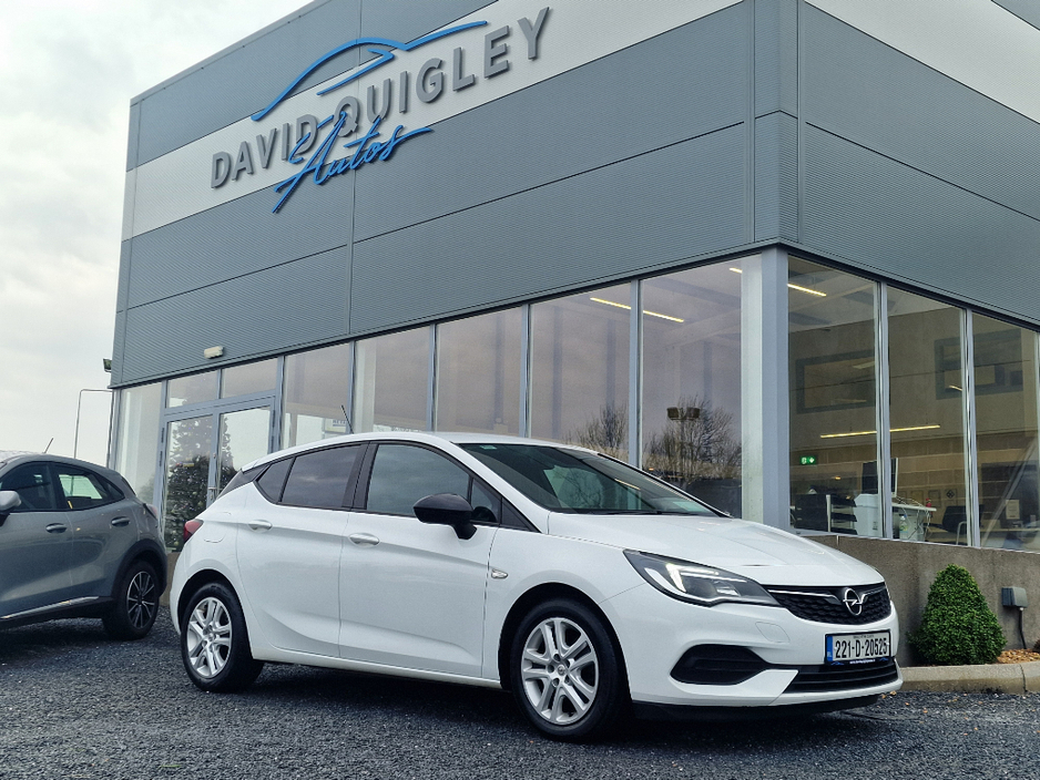 2022 Opel Astra van ED 1.5 122ps 5DR €9,950