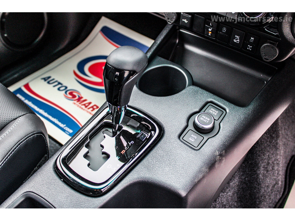 2026 Toyota Hilux - image 25