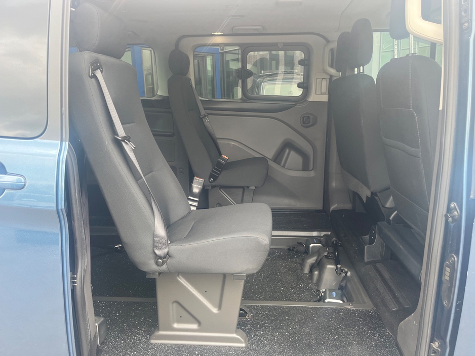 2019 Ford Tourneo Custom - image 21