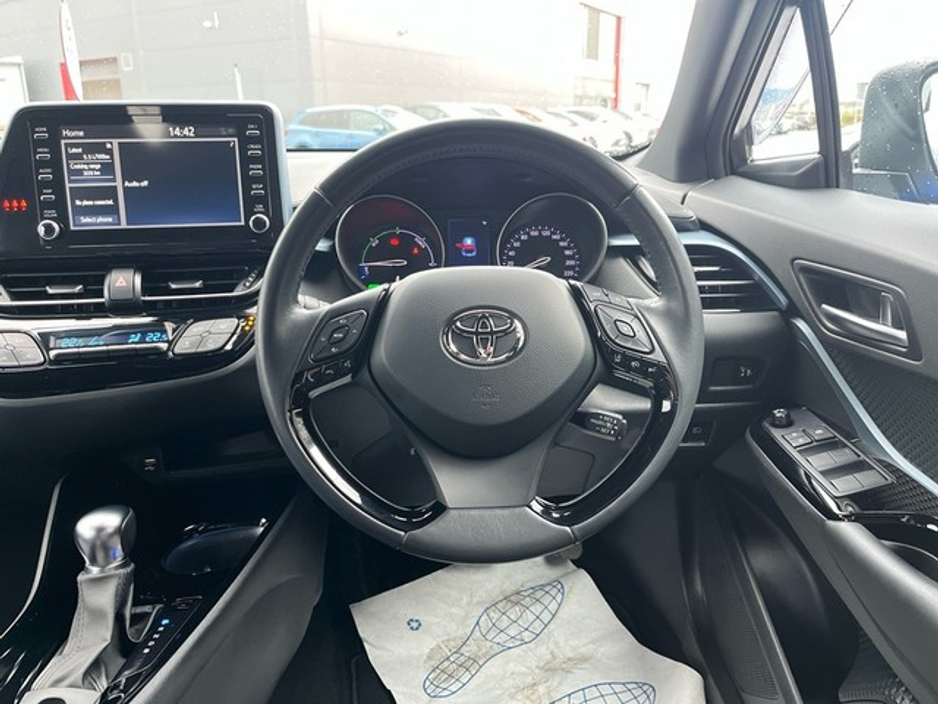 2022 Toyota C-HR 1.8 HYBRID SPORT BI- 4DR AUTO €26,950