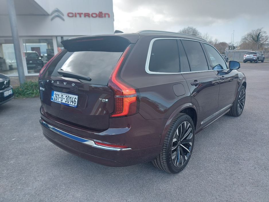 2026 Volvo XC90 - image 7