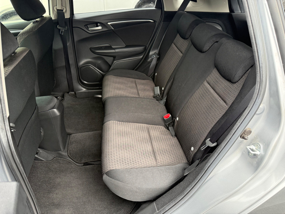 2018 Honda Fit - image 21