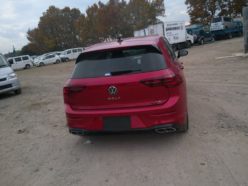 2022 Volkswagen Golf 1.5 eTSI 130HP R-Line DSG MHEV €28,950