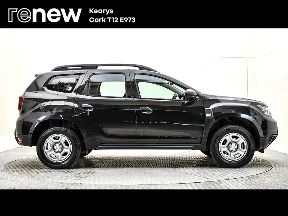 2021 Dacia Duster - image 14