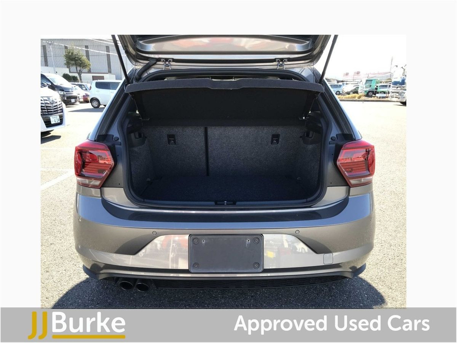 2020 Volkswagen Polo - image 11