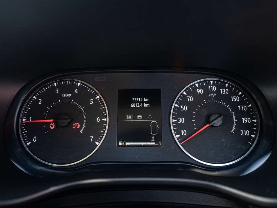 2022 Dacia Jogger - image 19