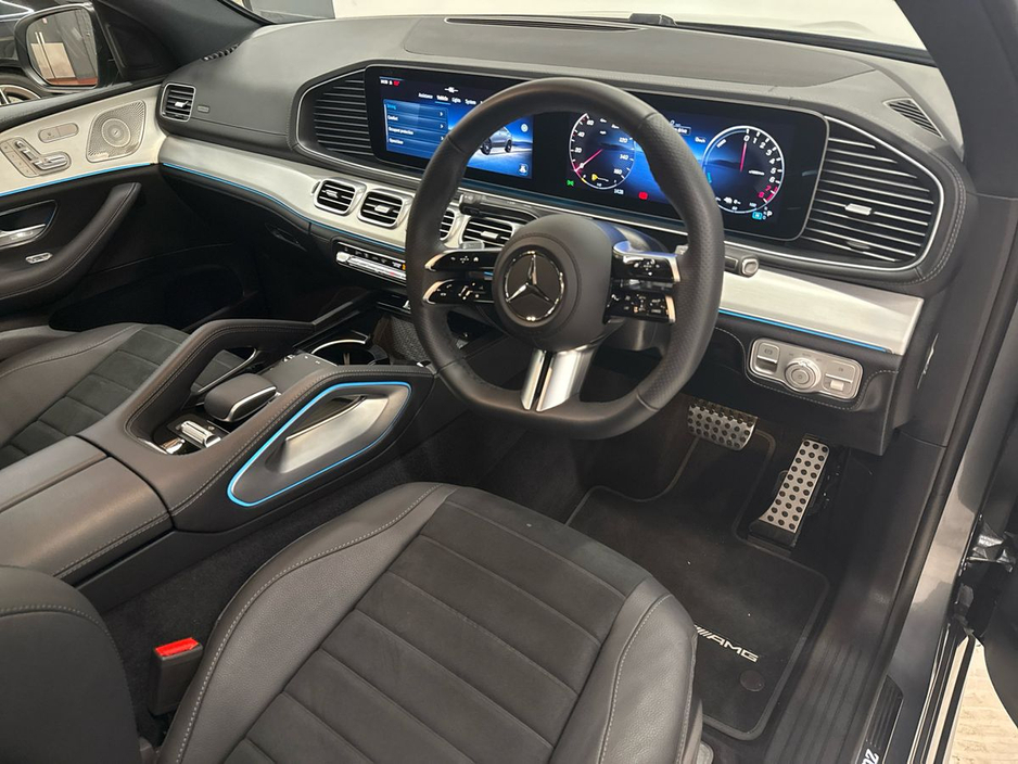 2025 Mercedes-Benz GLE Class - image 9