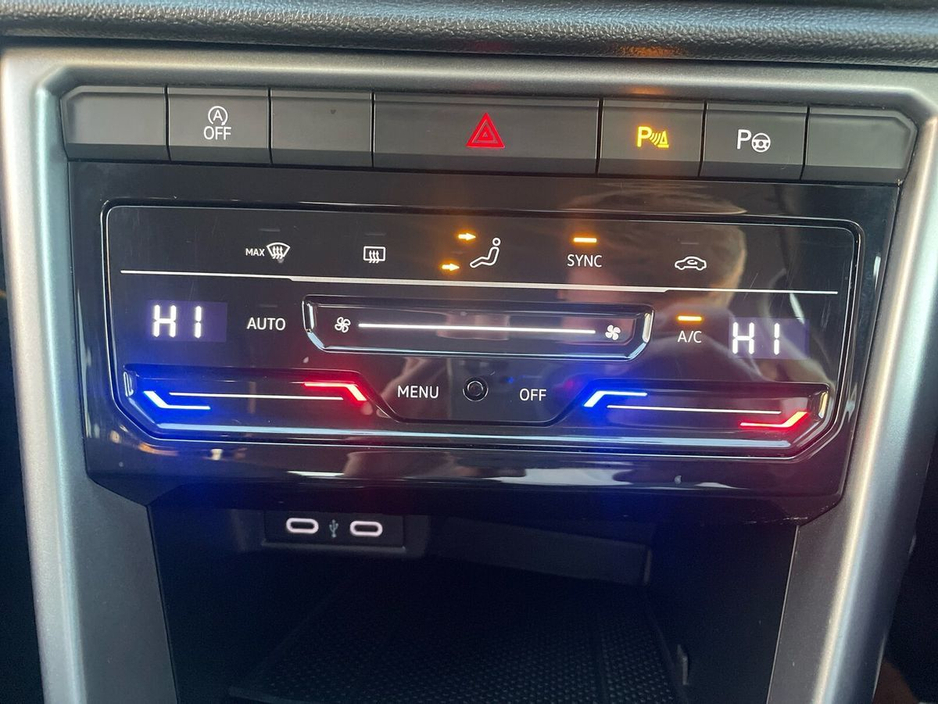 2022 Volkswagen T-Roc 2.0 TDI 116HP Life €25,475