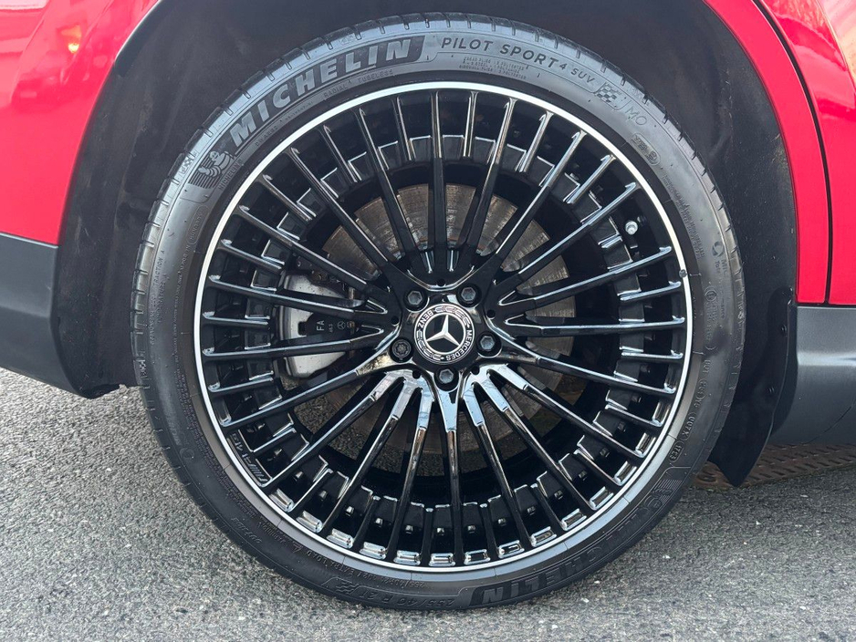 2023 Mercedes-Benz EQC PREMIUM PLUS 400 AMG LINE 4 MATIC SUNROOF €42,995