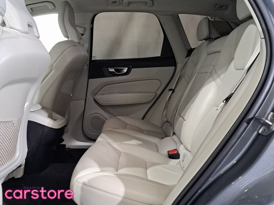 2018 Volvo XC60 D4 (190hp) FWD Momentum Manual €25,880