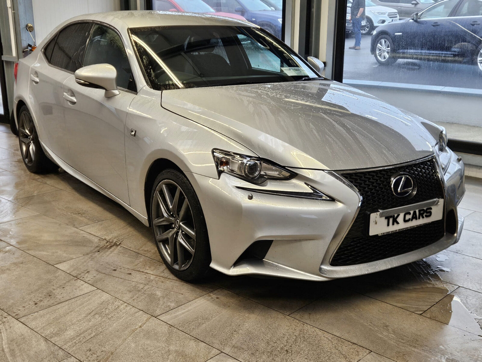 2017 Lexus IS 300 h 300h F-Sport €19,950