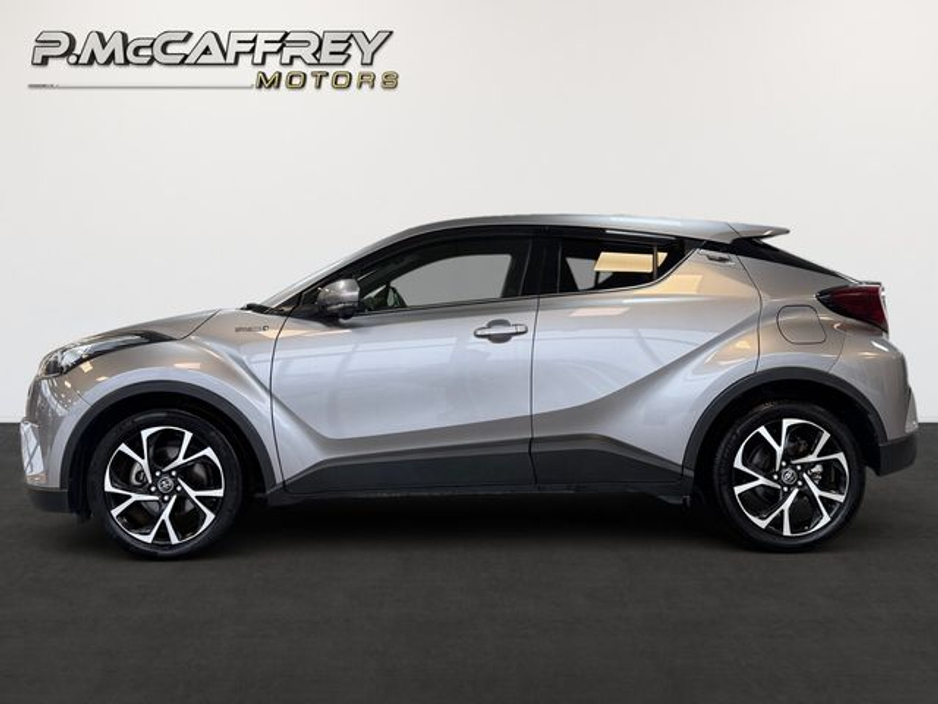 2018 Toyota C-HR - image 8