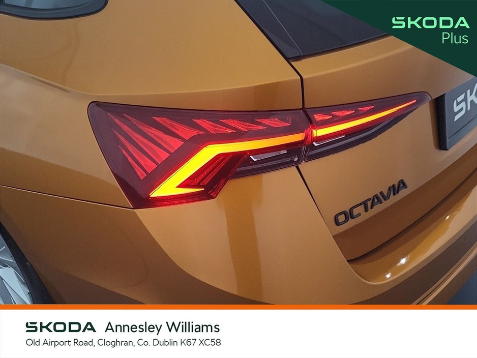 2023 Skoda Octavia - image 20