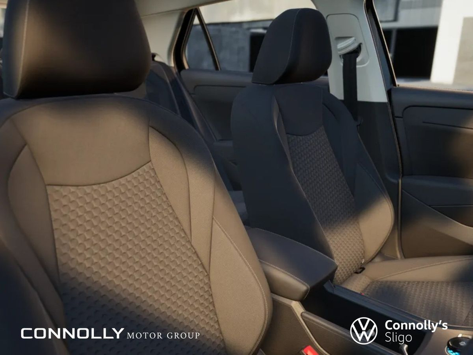 2026 Volkswagen T-Roc LIFE 1.5eTSI 116HP AUTO *NEW MODEL* €44,473