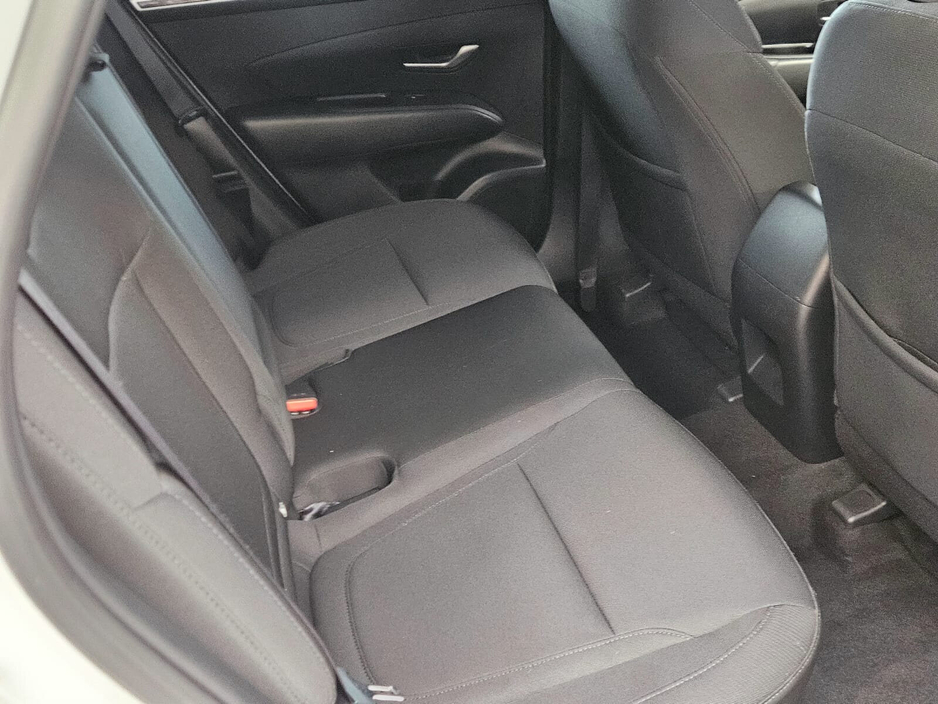 2022 Hyundai Tucson - image 6
