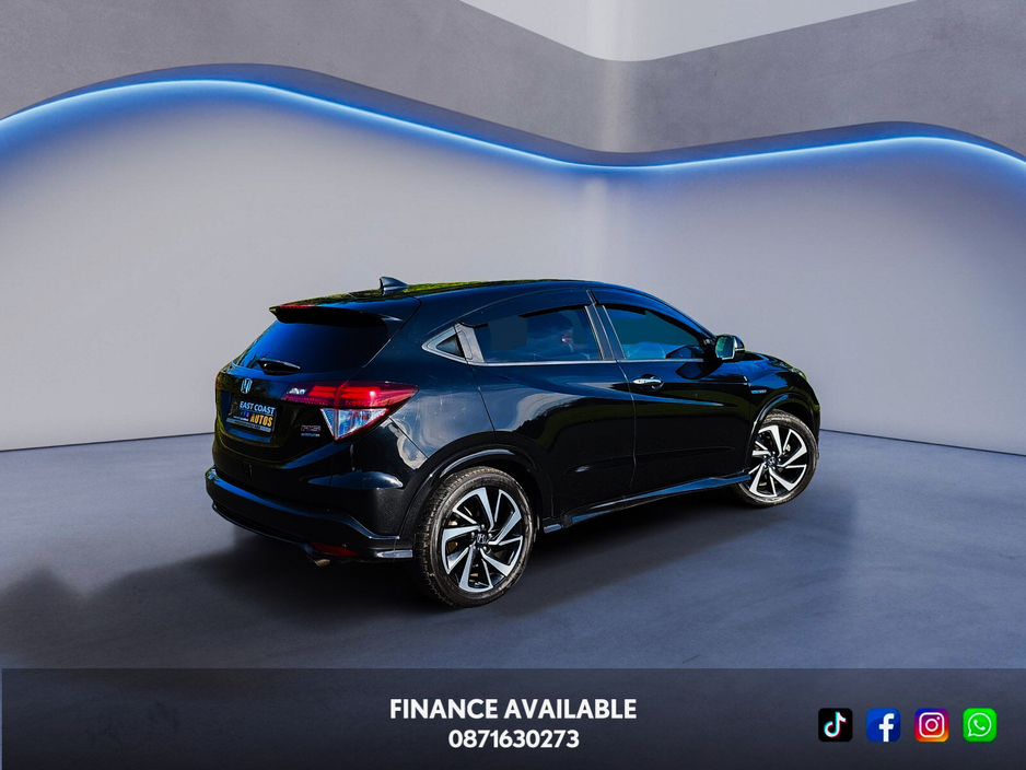 2017 Honda Vezel - image 16