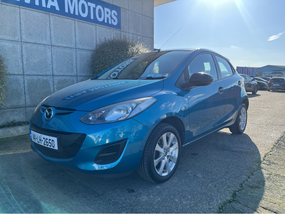 2014 Mazda Mazda2 - image 5