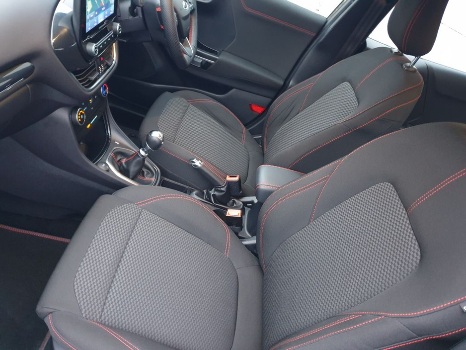 2023 Ford Puma ST-Line, Petrol Hybrid, Manual , 15000KMs €22,995