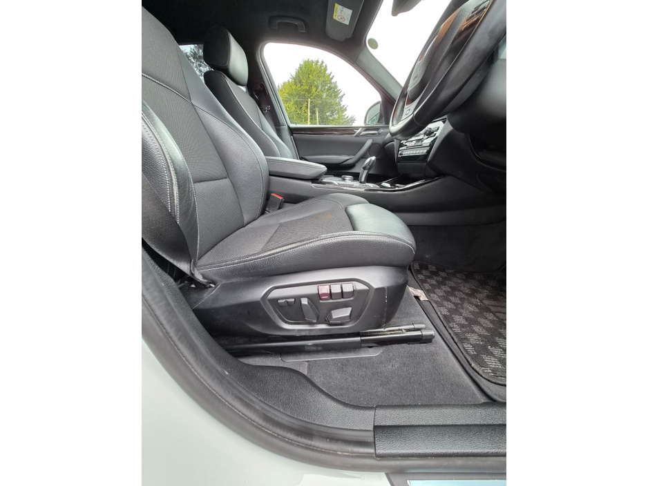 2015 BMW X3 - image 16