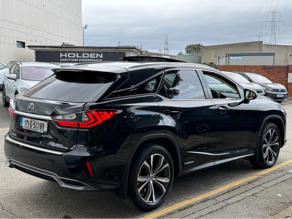 2017 Lexus RX 450 h - image 9