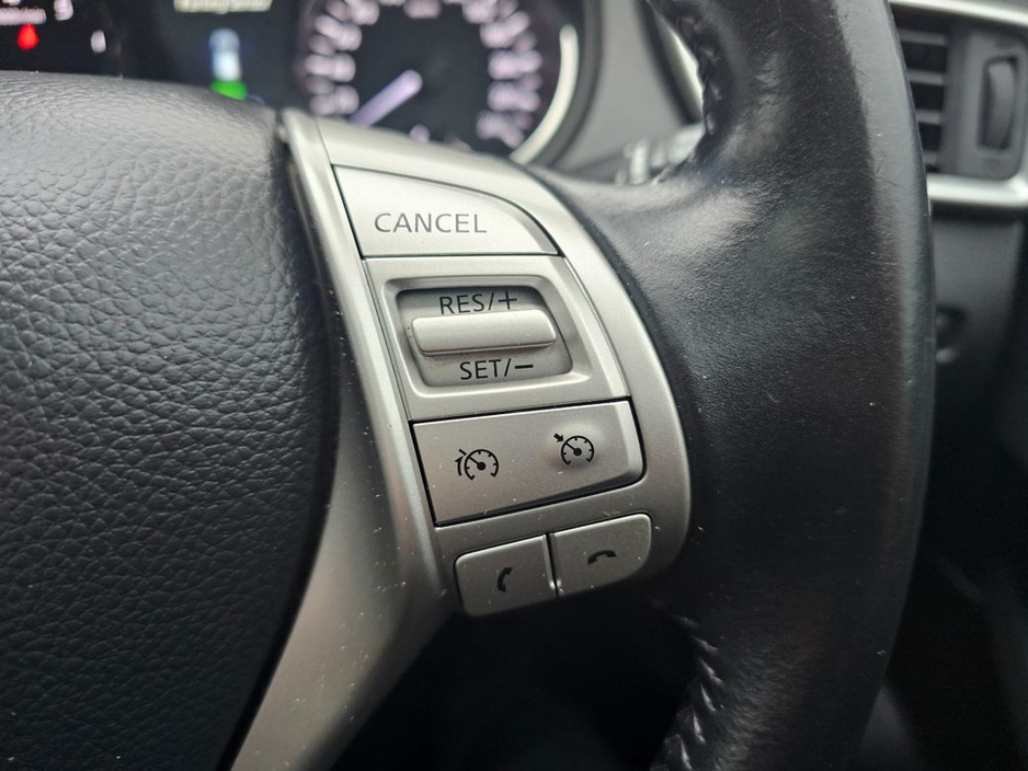 2017 Nissan Qashqai - image 20