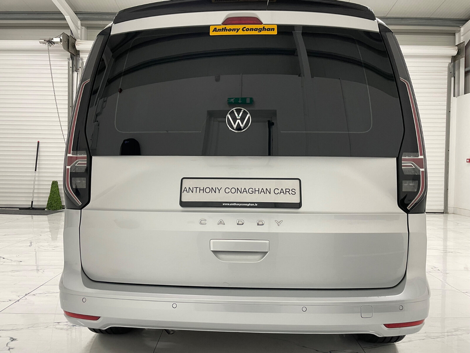 2023 Volkswagen Caddy  €19,995