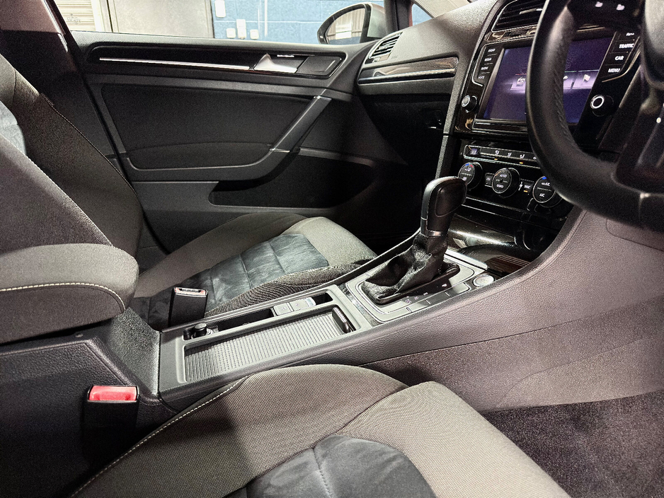 2014 Volkswagen Golf 1.4 TSI DSG 140HP HIGHLINE €14,850