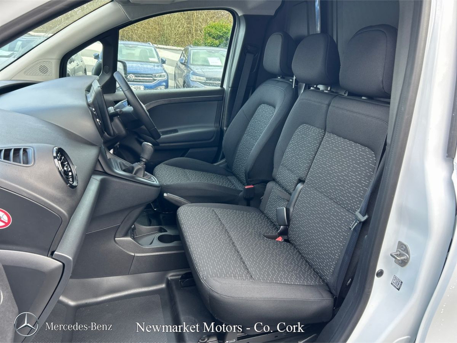 2026 Mercedes-Benz Citan - image 18