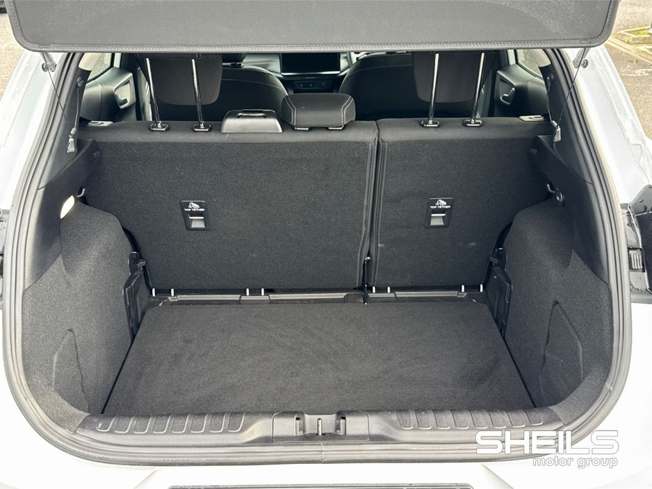 2025 Ford Puma - image 9