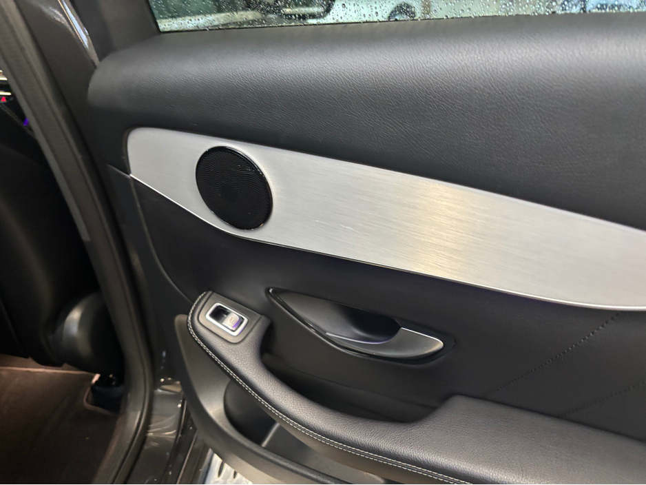 2023 Mercedes-Benz GLC Class 300 DE 4MAT 4MATIC 5DR AUTO Finance Available own this car from €199 per week €46,499