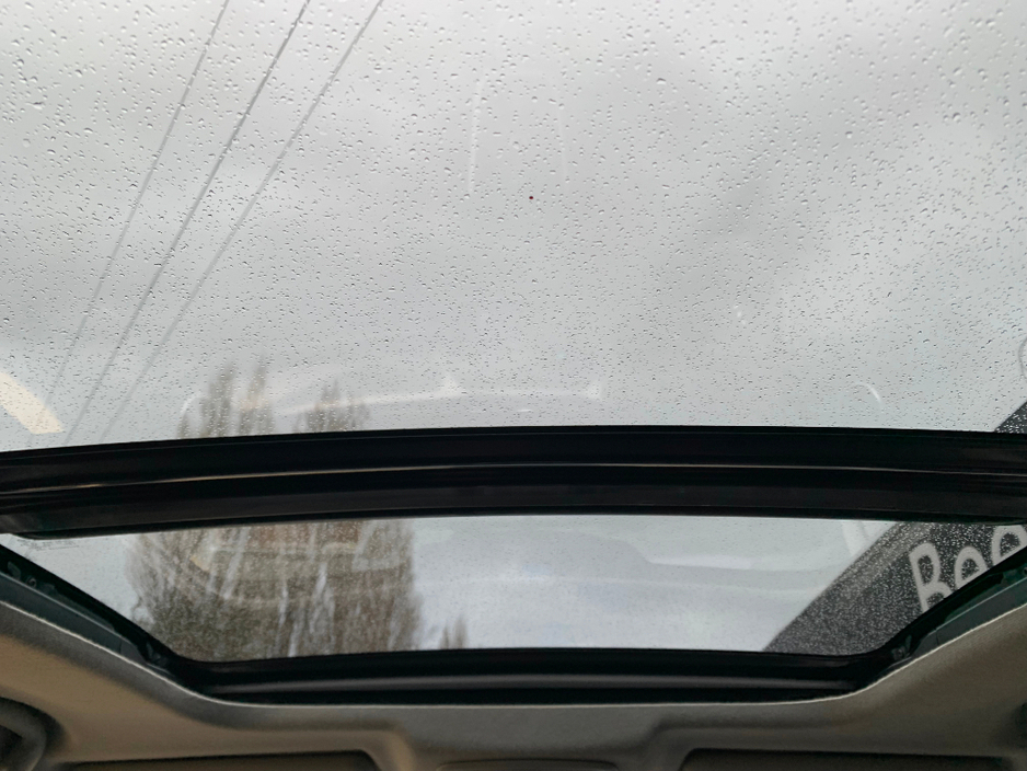 2016 Suzuki Vitara - image 15