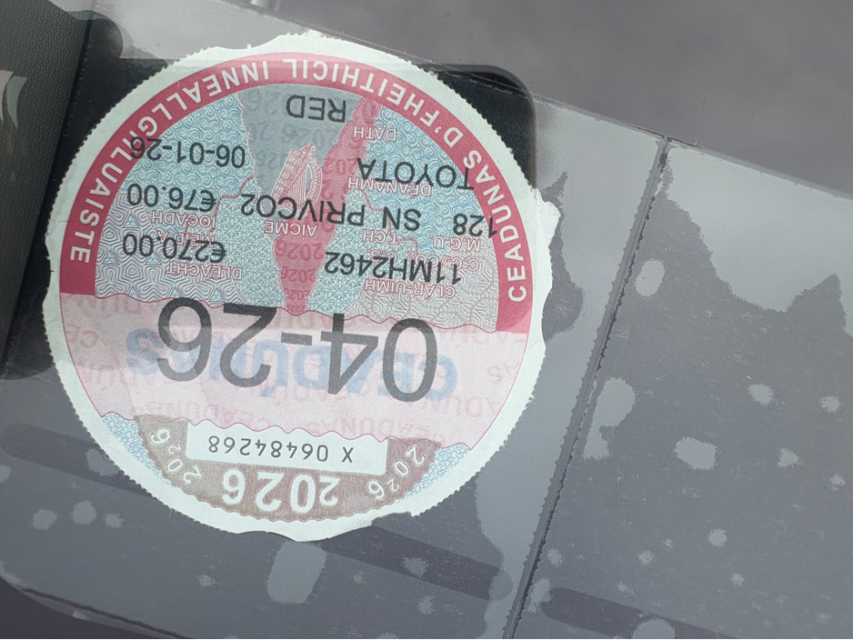 2011 Toyota Auris - image 8