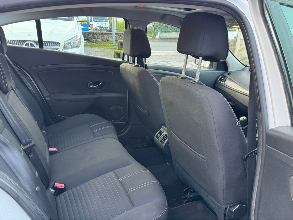 2016 Renault Fluence LIMITED EDITION 1.5 DCI 95 201 4DR €6,900