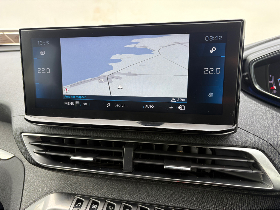 2021 Peugeot 3008 - image 21