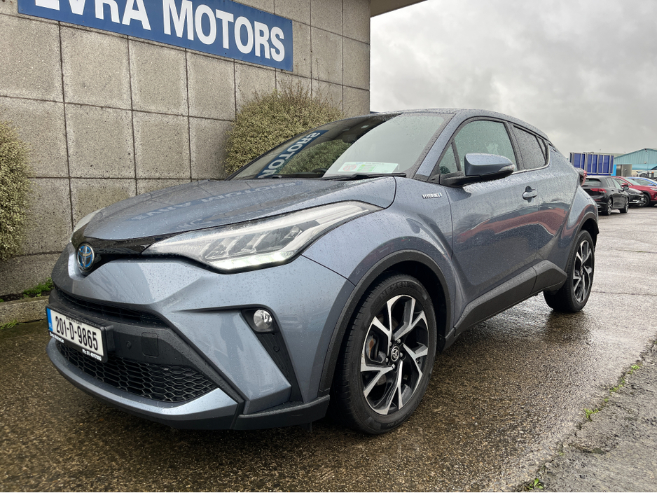 2020 Toyota C-HR - image 5
