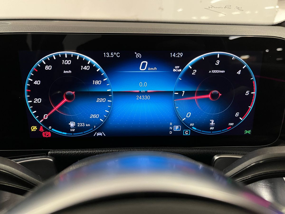 2024 Mercedes-Benz GLB - image 9