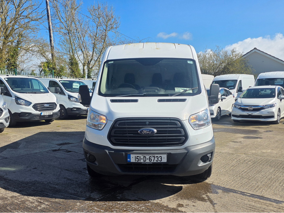 2015 Ford Transit - image 2
