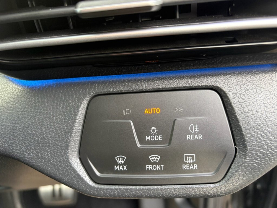 2022 Volkswagen ID.4 - image 26