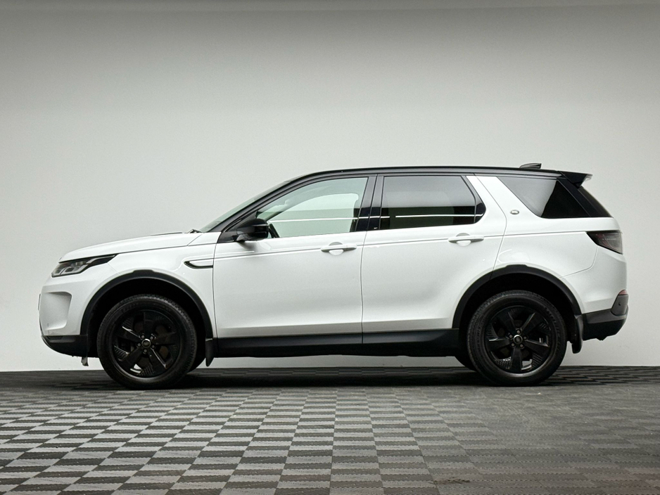 2020 Land Rover Discovery Sport - image 4